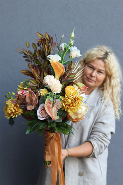 Ulises, bukiet nagrobny z żółtych kwiatów, dł.80cm