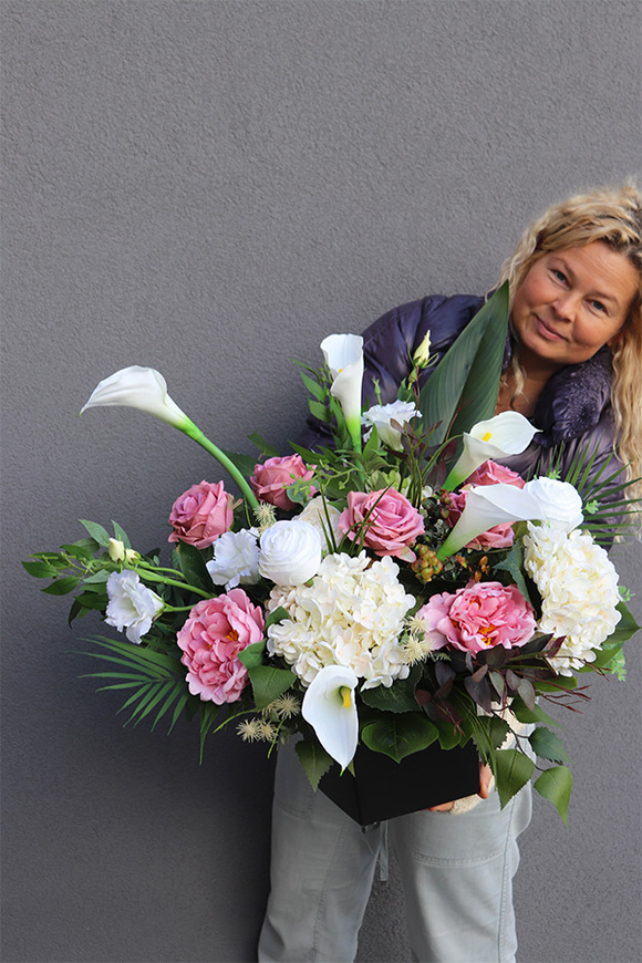 Flamanca Pink, komplet dekoracji nagrobnych, kompozycja + bukiet