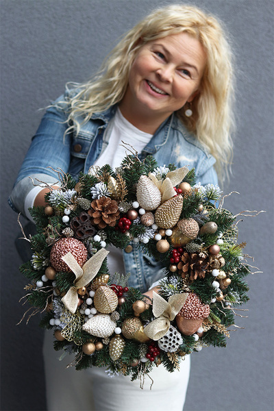 Golderisa 2, świąteczny wianek dekoracyjny