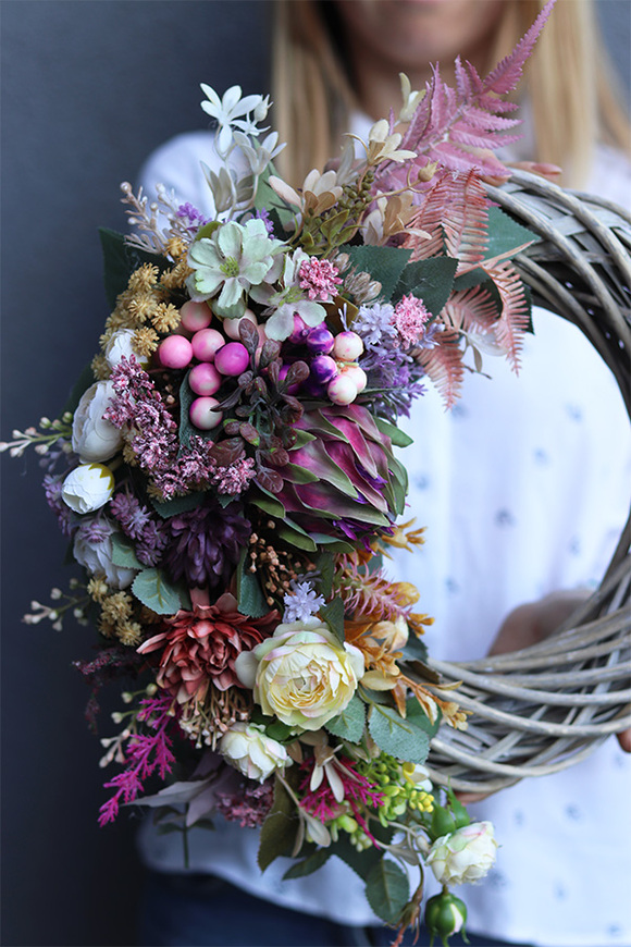 Barbara Purple, asymetryczny jesienny wianek