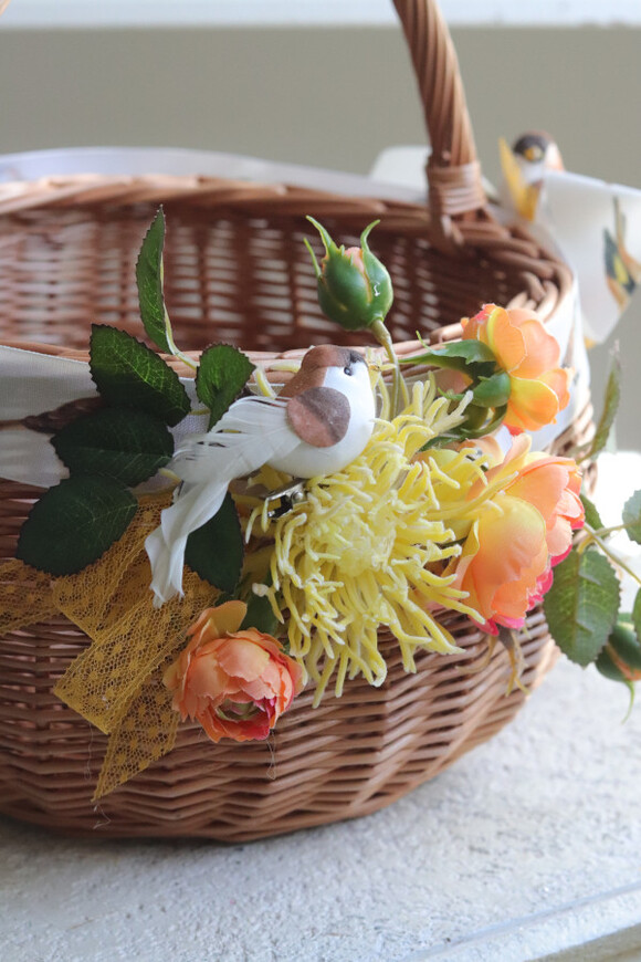 Wróbelkowo, brązowy koszyczek wielkanocny