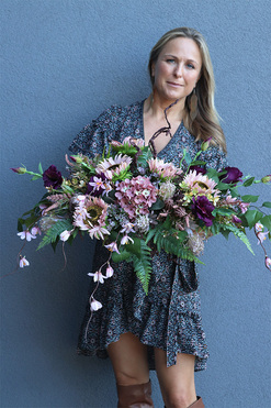 dekoracja nagrobna Violetta, wym.30x35x70cm 