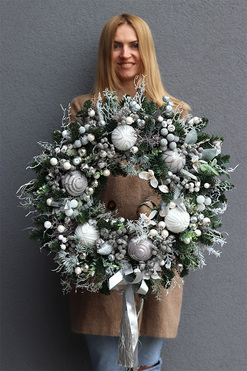 Silver Christmas Trend, bożonarodzeniowy wianek na drzwi, śr.64cm