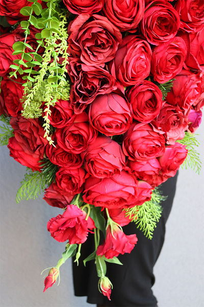 Redissa, bogata wiązanka nagrobna, dł.100cm 