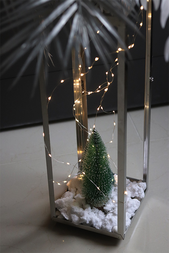 Kraina Lodu Big, zimowa dekoracja na stojaku