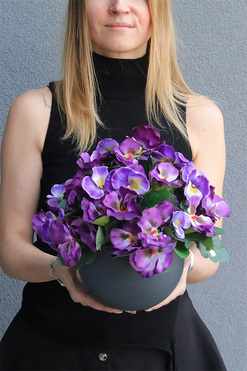 Bratki Violet, fioletowe bratki w naczyniu, wys.28cm 