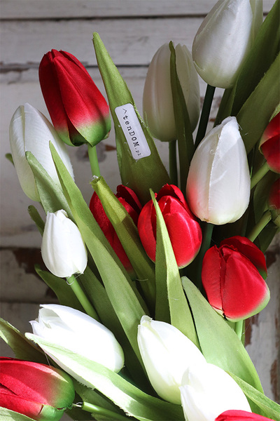 bardzo elegancki wianek z tulipanów, Witaj Wiosno 3, śr.40cm