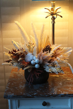 Unit, stroik zimowy w miedzianym naczyniu, wys.34cm