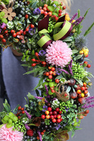 Montelia, wianek na drzwi z motylem, śr.44cm