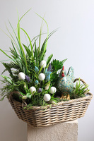 Folkowa Wielkanoc Basket, stroik wielkanocny w koszu