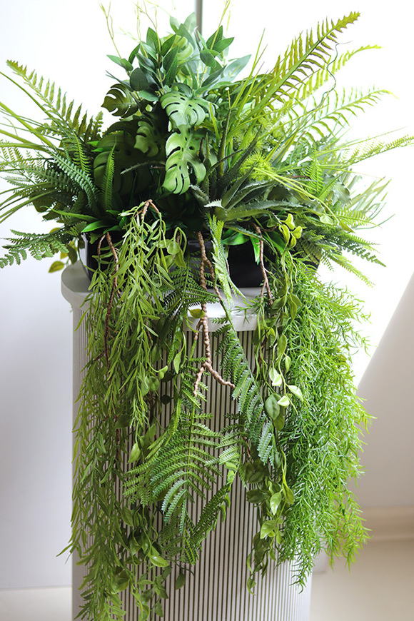 Window Green, zielona kompozycja ze zwisami, 1szt. (prawa)