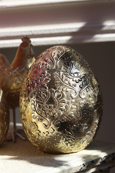 Gold Easter, dekoracja wielkanocna figurka jajo