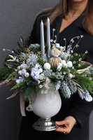 Silveria, świąteczny stroik z ptaszkiem w pucharze