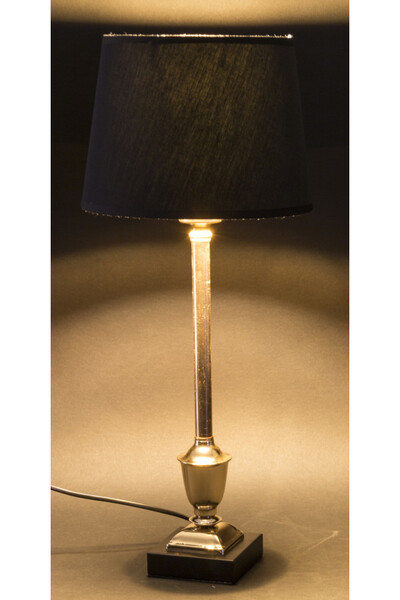 Modern Elegance, elegancka lampa stołowa