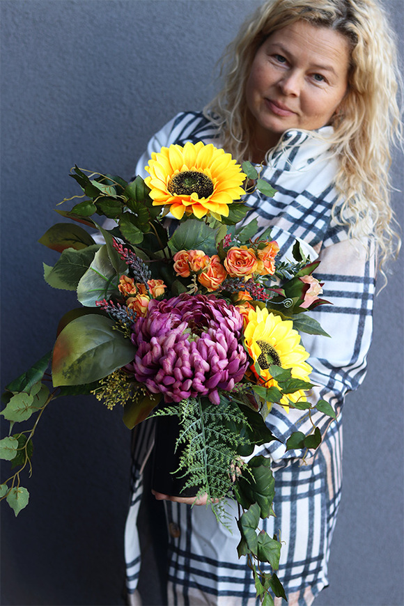 Jesienna Pogoda, bukiet nagrobny we wkładzie