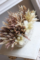 Wrzosy Beige 2, kompozycja kwiatowa w donicy