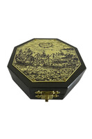 Oktagon, zegar słoneczny i kompas, wieko mosiężne