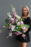 Florentyna, kompozycja kwiatowa w koszyku