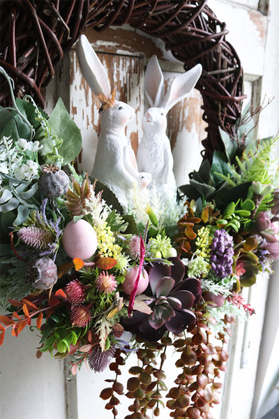 uroczy wielkanocny wianek, Zajęcza Rodzinka, śr.42cm