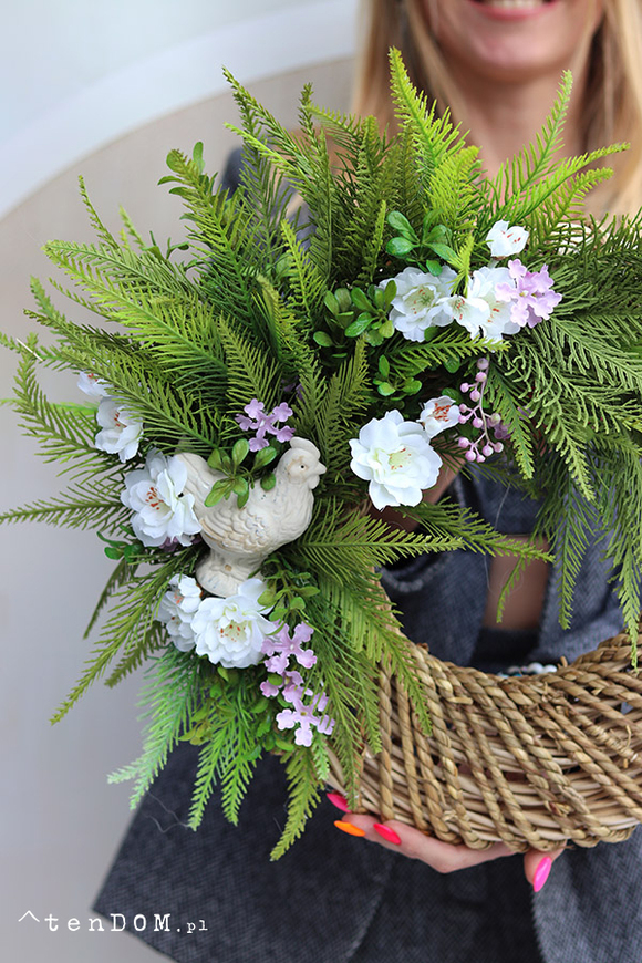 Wiejskie Lato, wianek dekoracyjny z kurką