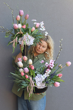 OD RĘKI Tulippo Pink, komplet dekoracji nagrobnych, kompozycja+bukiet