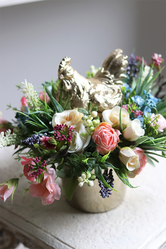 Kurka na Grzędzie, stroik wielkanocny