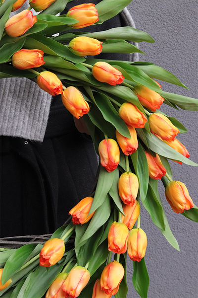 Witaj Wiosno Deluxe Orange, wiosenny wianek z tulipanów