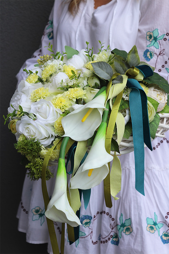 Kallena Roses, wieniec nagrobny w kształcie serca