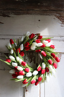 bardzo elegancki wianek z tulipanów, Witaj Wiosno 3, śr.40cm