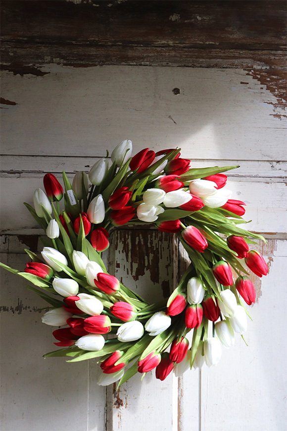 bardzo elegancki wianek z tulipanów, Witaj Wiosno 3, śr.40cm