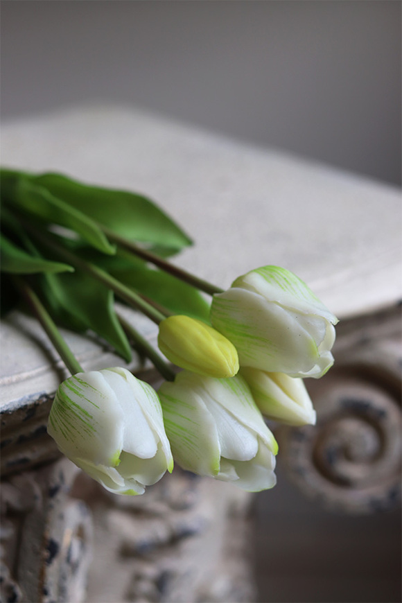 bukiet tulipanów silikonowych