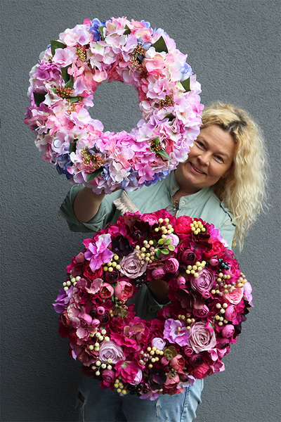 Romantyczne Hortensje 2, gęsty różowy wianek na drzwi