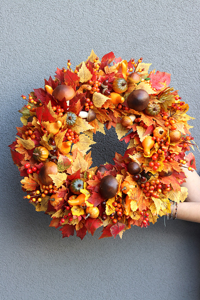 Jesienna Przygoda, jesienny wianek z pięknymi dodatkami, śr.50cm