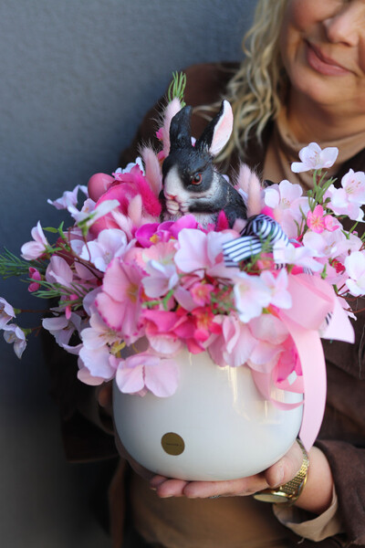 Zając w Różu, stroik wielkanocny z zającem