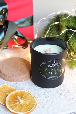 Bamboo Forest, sojowo-kokosowa świeca zapachowa w szkle, czarna, 135g