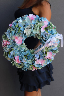 Bellata, wianek dekoracyjny z niebieskich hortensji, śr.37cm