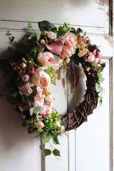 Kreona, różowy wianek z ptaszkiem, śr.44cm  