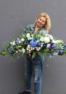 Malediwy Blue, niebieska girlanda na stół, dł.140cm 