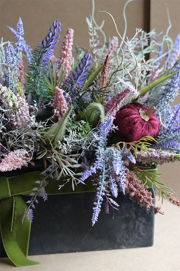 Wrzosowisko Jesienne, kompozycja kwiatowa w donicy	