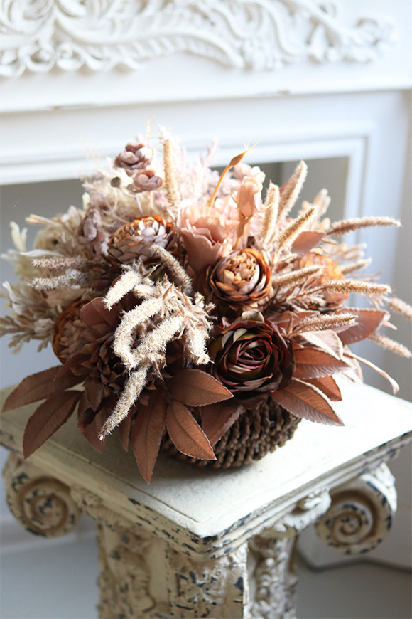 Mortario Deluxe, jesienny kosz z kwiatami