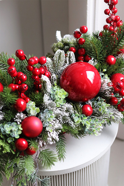 Red Dekorena 2, stroik świąteczny z bombkami