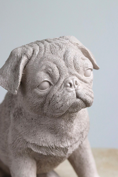 Dog in the Fog, figurka pies mops