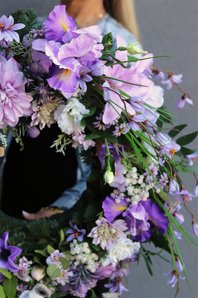 Gretta Violet, wieniec nagrobny z dedykacją