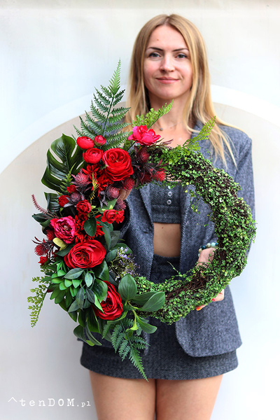 Czerwona Opowieść, zestaw nagrobny