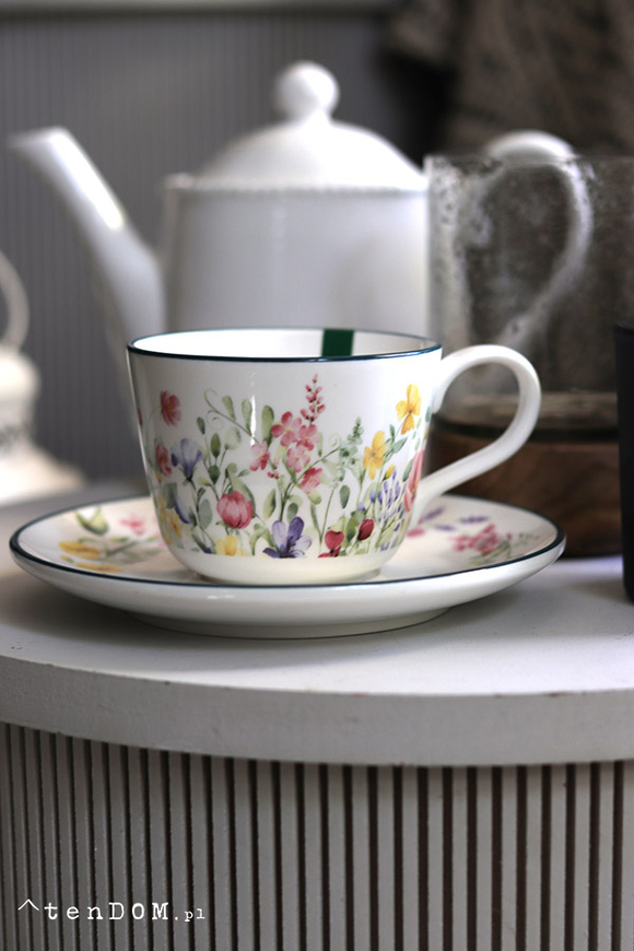 Pan Kwiatek, filiżanka ze spodkiem	