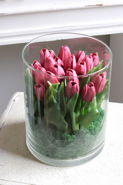 Glasso Menato, różowe tulipany w szkle