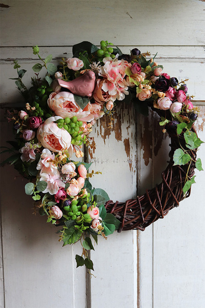 Kreona, różowy wianek z ptaszkiem, śr.44cm  