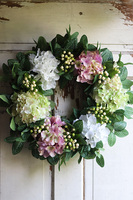 Hortena, kolorowy wianek z hortensjami, śr.50cm 