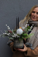 Hellina Bosco, świąteczny stroik w szklanym naczyniu