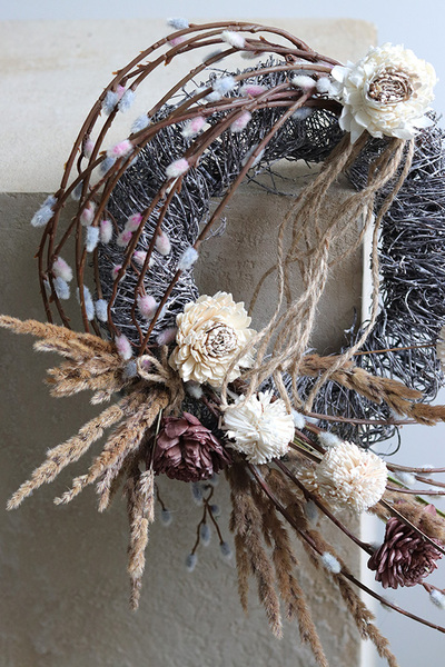 Boho House, wiosenny wianek z baziami